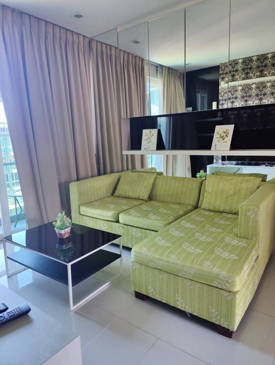 For rent Apus Condo พัทยา ราคาพิเศษห้องใหญ่ติด Big C พัทยากลาง ใกล้เซ็นทรัล