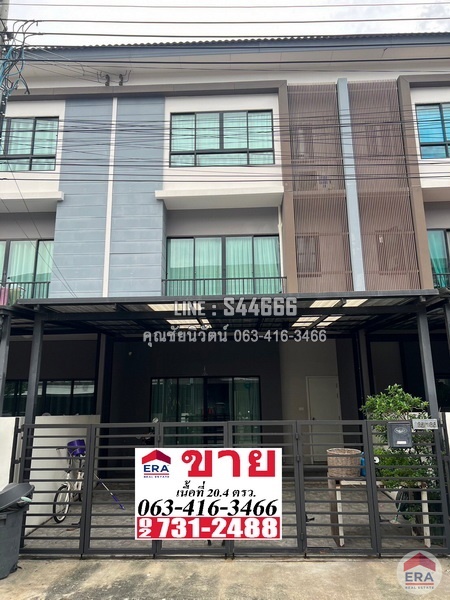 ขายด่วนบ้านทาวน์โฮม 3 ชั้น ตกแต่งสวย พร้อมอยู่ โครงการ The Connect UP 3 Ladprao 126