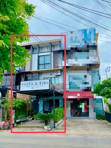 ขายอาคารพาณิชย์ 3 ชั้น ด้านหน้าโครงการ THE CONNECT พัฒนาการ 44 เหมาะเปิดร้านอาหาร หรือ ทำ Office