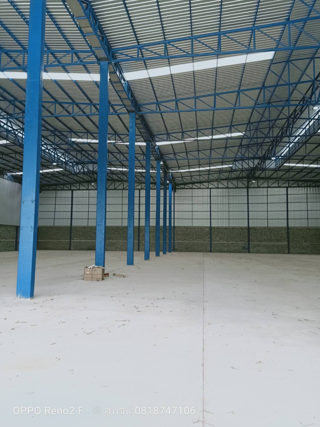 ให้เช่าโกดังให้เช่าโกดังอยู่ถนนรามคาแหงเขตมีนบุรีกรุงเทพมีเนื้อที่ขนาดพื้นที่ใช้สอย2230-4,460ตรม.เข้าออกสะดวกใกล้สถานีรถไฟฟ้าใกล้นิคมบางชัน