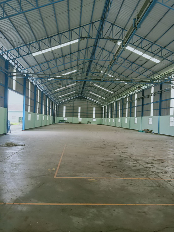 โรงงานให้เช่าโกดังให้เช่าอยู่ตำบลหนองไผ่อำเภอบ้านบึงจังหวัดชลบุรีสามารถขอใบ รง.4ได้