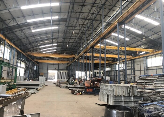 ขายโรงงานที่ดิน8ไร่พื้นที่ในอาคาร5,500ตารางเมตรออฟฟิศ2ขั้น500ตารางเมตรตกแต่งอย่างดี