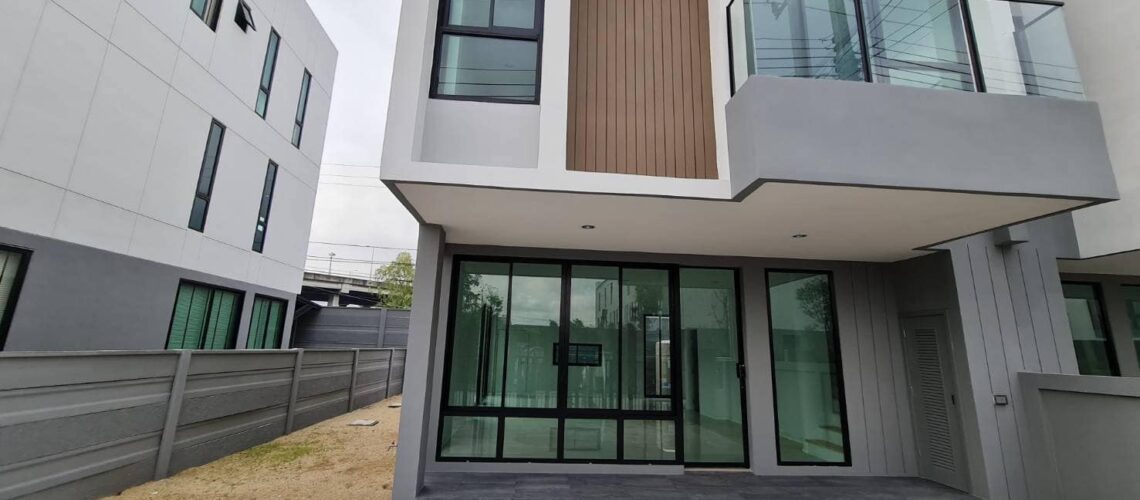 ให้เช่าบ้าน Nue noble connex house donmueang ขนาด 46 ตรว 3ห้องนอน 60,000 บาทเดือน 0958195559