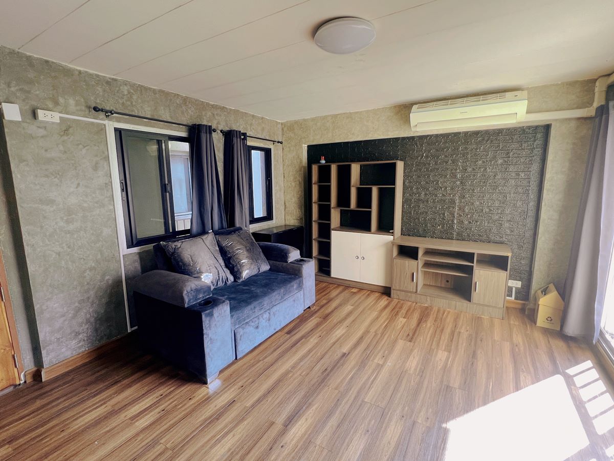 ขายด่วน! เจ้าของขายเอง คอนโดสวยพร้อมอยู่ ธนาเพลส ลาดพร้าว 71 ตึก B ชั้น 5 เพียง 1.09 ล้านบาท ได้ทุกอย่างในห้อง! โทร 062-9742478