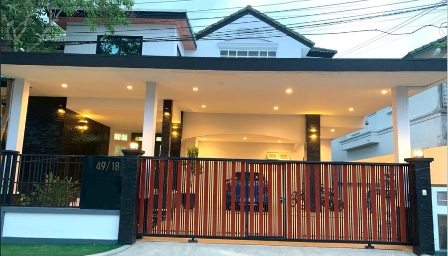 ขายบ้านเดี่ยว 2 ชั้น รวมเฟอร์นิเจอร์ หมู่บ้านราชพฤกษ์ วงแหวน-บางบอน 4 เงียบสงบ 5 ห้องนอน 4 ห้องนํ้า โทร 0865402132