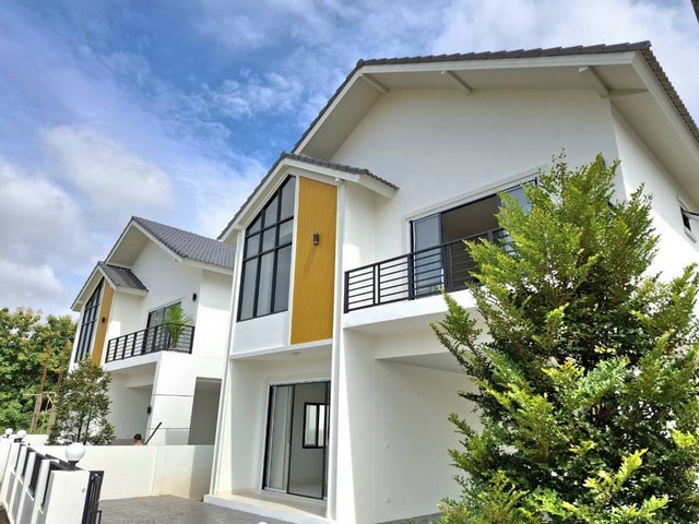 ขายบ้านใหม่64ว.4น4น 4.69ล. กาดฝรั่ง บ้านแหวน หางดง เชียงใหม่