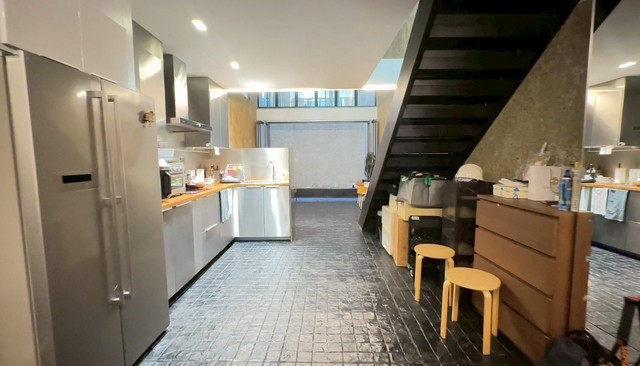 ขายอาคารพาณิชย์อมรรัตนดิลก สุรวงศ์ สี่พระยา 2 คูหา ทางพิเศษศรีรัช