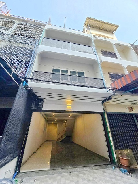 ลดครั้งที่3 MRT พระราม 9 999ม. รัชดา1-7 Fortune เซ็นทรัล 3 นอน