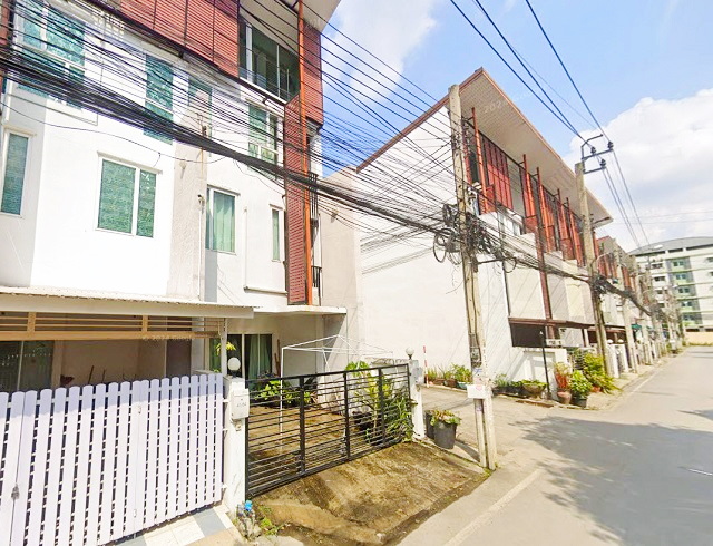 MRTแจ้งวัฒนะปากเกร็ด28ให้เช่า 3.5 เซ็นทรัล แจ้งวัฒนะ 700ม. 4นอน