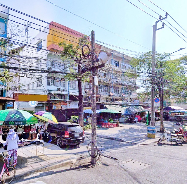 BTSเอกมัย 2.19กม. ถ.เพชรบุรี ตลาดเอกมัย 100 ม.ขาย-เช่าอาคาร 4.5 ช