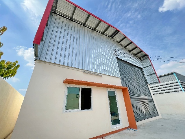 เช่าโกดังสร้างใหม่ ถ.เอกชัย-บางบอน5 รร.วัดหนองแขม 1 กม. 362ตร.ม