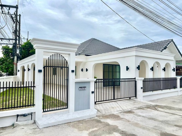 ขายบ้านเดี่ยวใกล้เครือสหพัฒน์ ใกล้แหลมฉบัง 60 ตรว.รีโนเวทใหม่