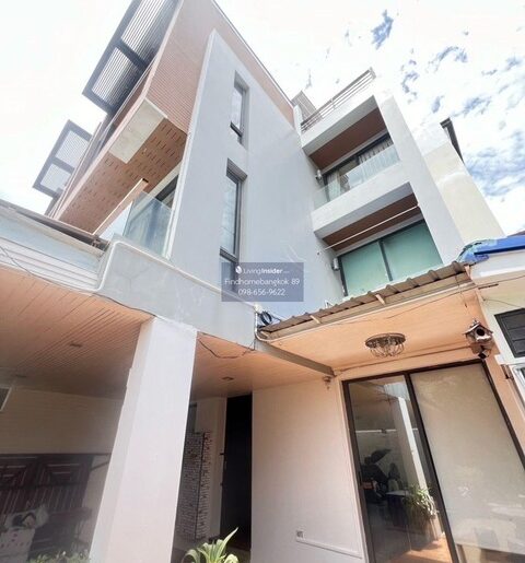 ขายทาวน์โฮมหรู 4 ชั้น บ้านแฝด เดอะ พล็อต เย็นอากาศ The Plot Yen A