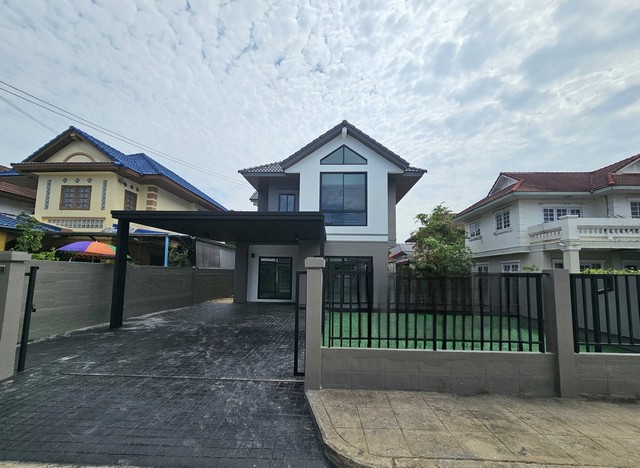 มณียา มาสเตอร์พีซ รัตนาธิเบศร์