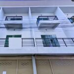 อาคาร แอร์ครบทุกห้อง ตลาดแม่เหียะ 100ม.แม็คโคร เชียงใหม่ 1.3 กม.