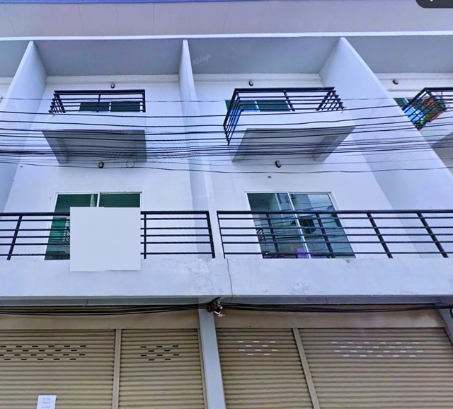 อาคาร แอร์ครบทุกห้อง ตลาดแม่เหียะ 100ม.แม็คโคร เชียงใหม่ 1.3 กม.