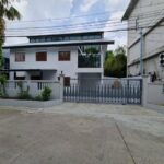 ให้เช่าบ้านเดี่ยว 2 ชั้น 200 ตรม. ย่านโชคชัย 4 ใกล้ MRT โชคชัย 4