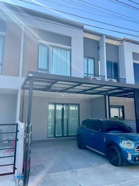 ให้เช่าทาวน์โฮม 2 ชั้น โครงการ Pleno สุขุมวิท-บางนา 2 ใกล้เมกะบาง