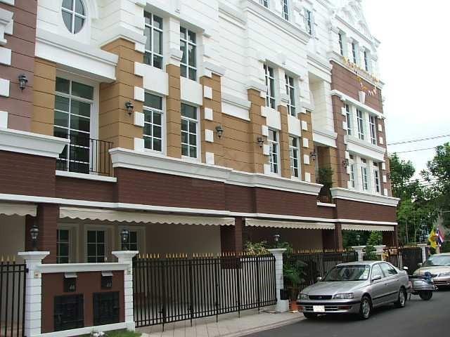 ขายทาวน์โฮม 4 ชั้น Plus City Park ถ.สุขุมวิท 101-1 ซ.วชิรธรรมสาธิ