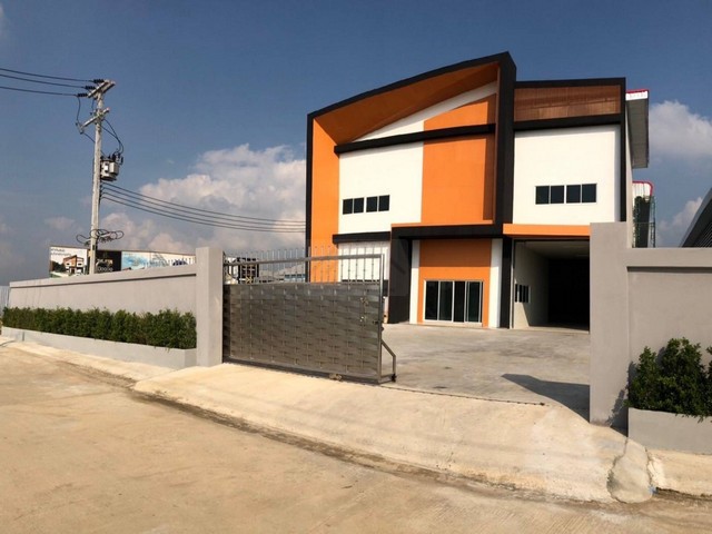 ขายโรงงาน โกดัง พร้อมออฟฟิศ 1.5 ไร่ 1350 ตรม. ต.ท่าเสา อ.กระทุ่มแ