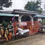 ขายบ้านเดี่ยว ชั้นเดียว หมู่บ้านริมสวน รามคำแหง 148 หลังริม