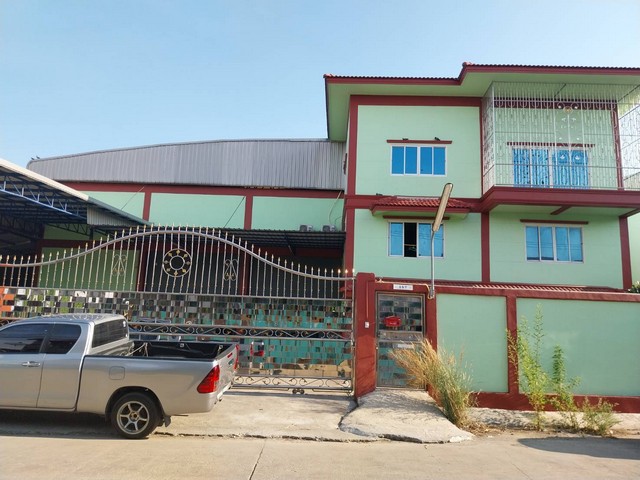 1,100 พร้อมไฟหม้อแปลง 250 KVA ขนาด ตั้งอยู่ที่ต.แคราย อ.กระทุ่มแบ