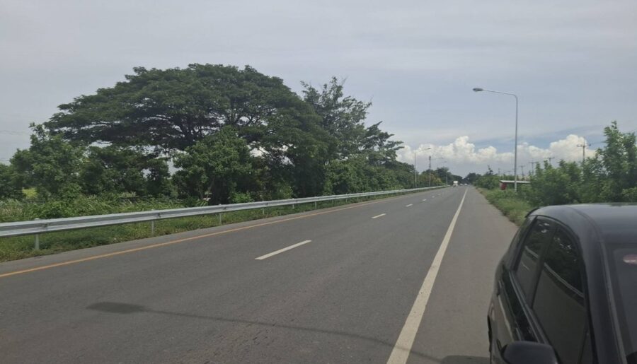 ขายที่ดินบางปะอิน 68 ไร่กว่า ติดถนน 347 อ.บางปะอิน จ.อยุธยา โทร.084-1416555