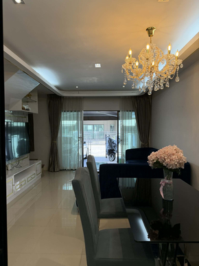 ทาวน์โฮม ขาย BaanKlangMuangRatchaphruek–Rama5 出售三层联排别墅 ทาวน์โฮม3ชั้นใกล้นครอินทร์ บ้านกลางเมืองราชพฤกษ์–พระราม5 出售房屋｜拉玛5路