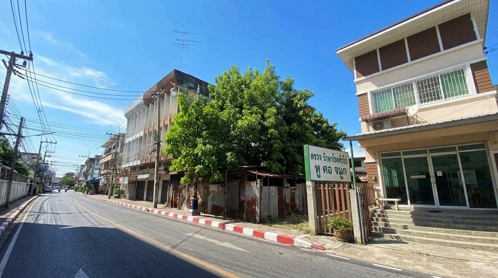 ที่ดิน ขาย ที่ดินเปล่า90ตารางวา ที่ดินอ.เมืองเพชรบุรี ตรงข้ามโรงเรียนเทศบาล2 เหมาะสร้างบ้านหอพักตึกแถว กลางเมืองเพชรบุรี